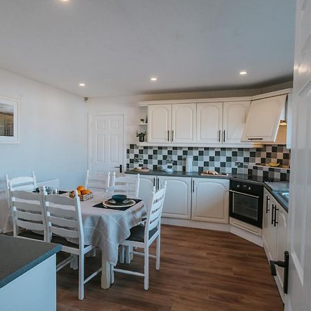 Tideaway - Cosy Seaside Village Bungalow Near Beach Castlerock Eksteriør bilde