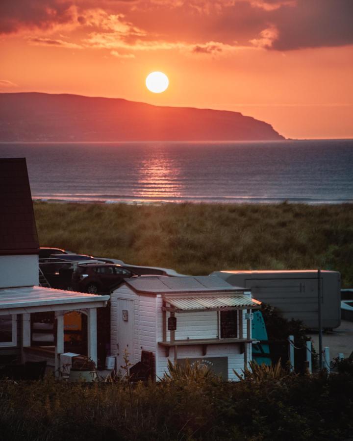 Tideaway - Cosy Seaside Village Bungalow Near Beach Castlerock Eksteriør bilde